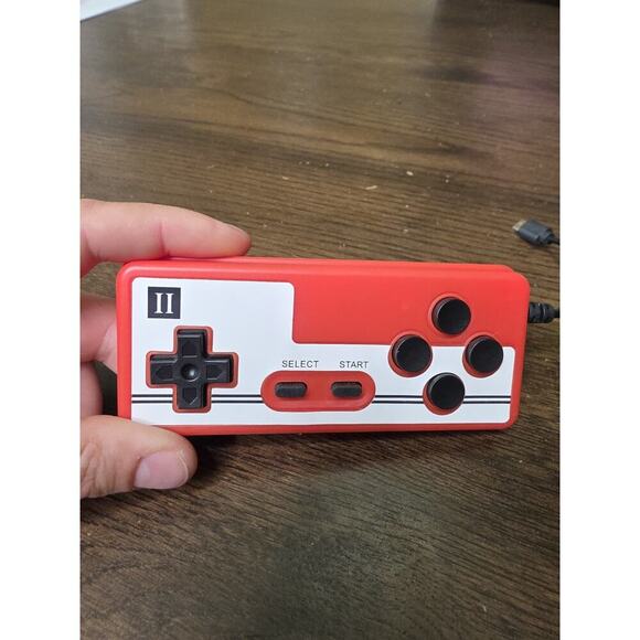 Classic Retro Plug-in Player 2 Handheld Game Console Controller - Picture 9 of 10